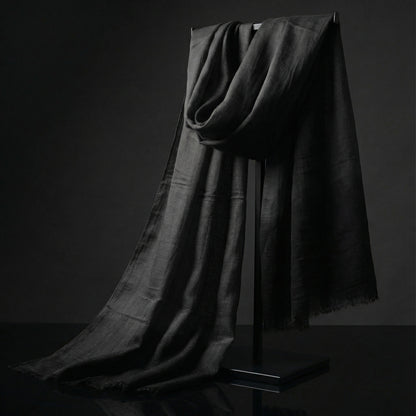 Lightweight Smoke Black Tagelmust crafted in sustainably sourced rayon fabric, breathable Moroccan desert headscarf designed for Sahara travel, safari protection, and hot climate exploration.