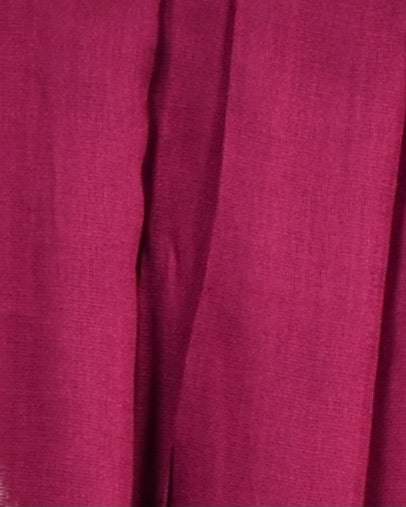 Close‑up of Amaranth Purple Soaked Tagelmust scarf fabric – vibrant burgundy / magenta Moroccan headscarf, sustainably sourced lightweight weave ideal for nomadic travelers searching for burgundy, magenta, wine‑red, or dark‑pink scarves for hot‑weather, dry‑climate adventures.
